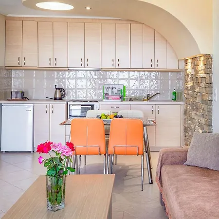 Penny Luxury Apartment Kokkari